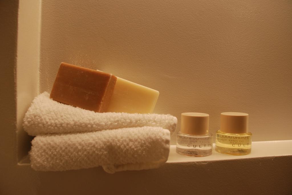 Emilia Suite Relax 摩德纳 外观 照片