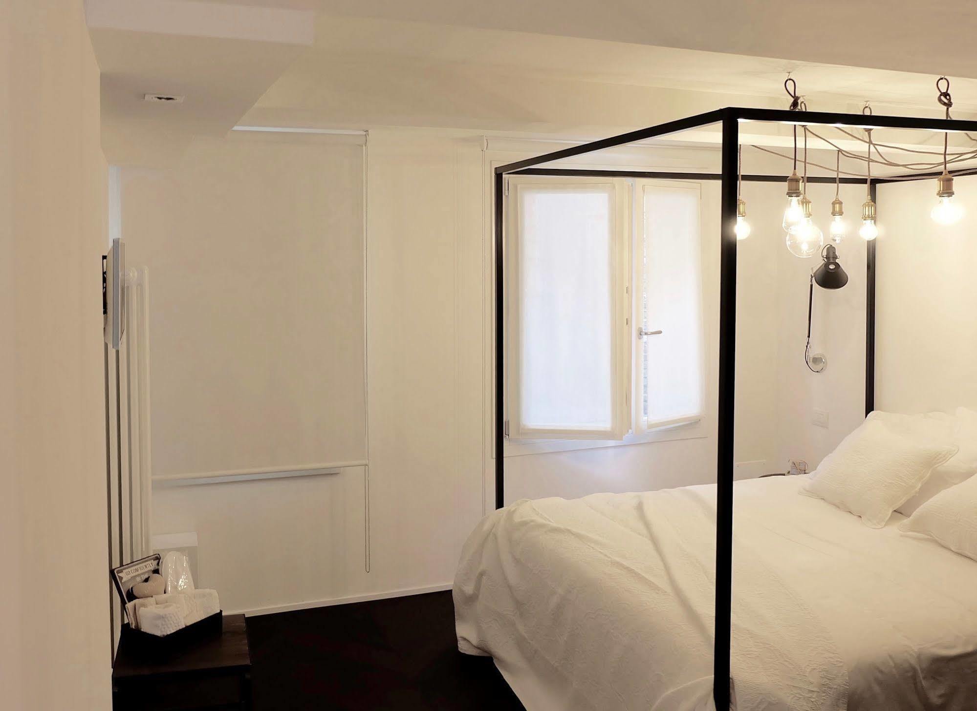 Emilia Suite Relax 摩德纳 外观 照片